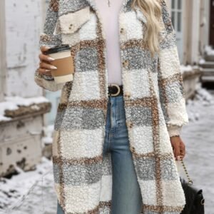 women winter plaid coat full length street style