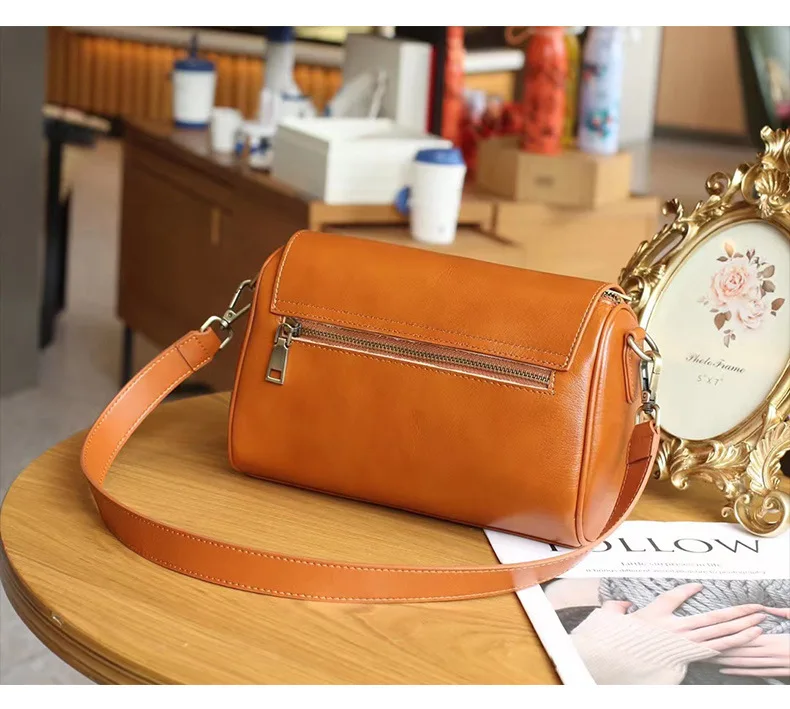 Genuine Leather Vintage Crossbody Shoulder Bag - Image 6