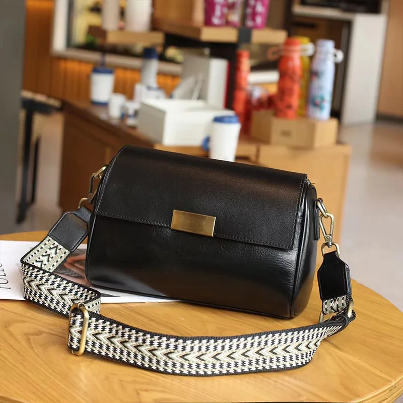Genuine Leather Vintage Crossbody Shoulder Bag - Image 8