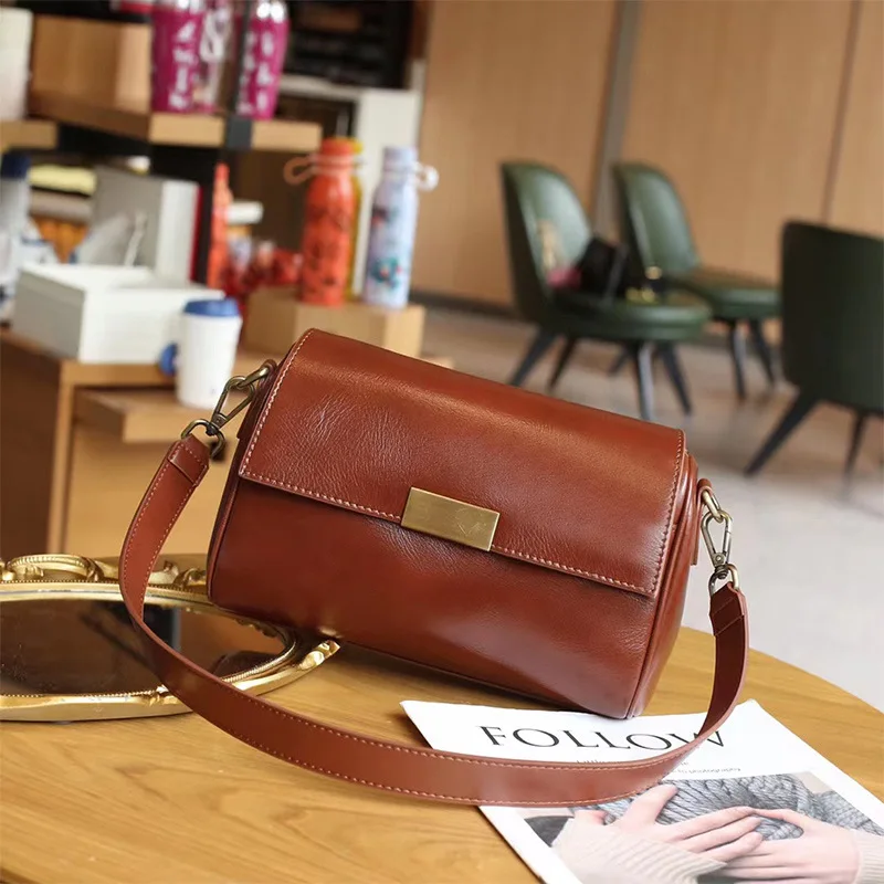 Genuine Leather Vintage Crossbody Shoulder Bag - Image 9